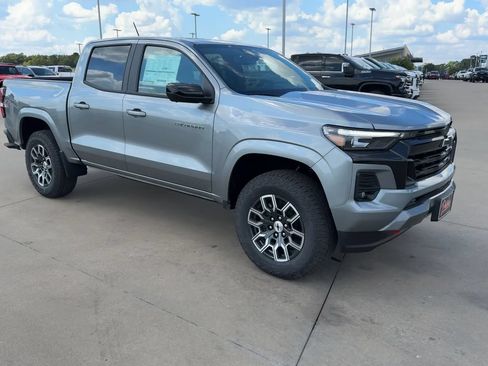 New 2026 Chevrolet Colorado Z71 w/ Technology Package AWD/4WD image 3