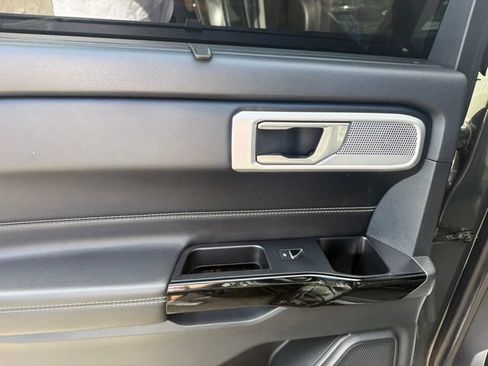 Used 2022 Ford Explorer ST w/ Equipment Group 401A AWD/4WD image 17