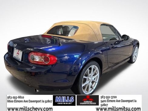 Used 2011 MAZDA MX-5 Miata Grand Touring w/ Premium Pkg image 5
