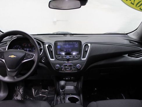 Used 2024 Chevrolet Malibu LS image 26