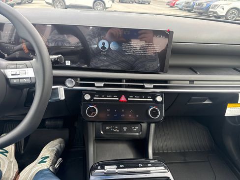 New 2026 Hyundai Tucson Blue SE AWD/4WD image 18