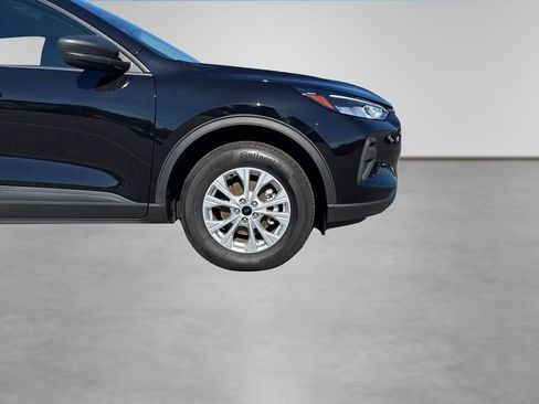 Used 2025 Ford Escape Active w/ Cold Weather Package AWD/4WD image 21