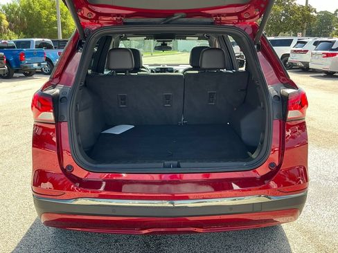 Used 2023 Chevrolet Equinox RS w/ RS Leather Package AWD/4WD image 26