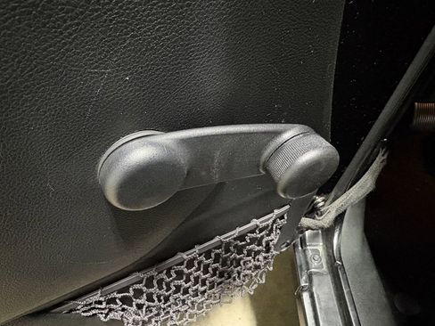 Used 2017 Jeep Wrangler Sport image 20