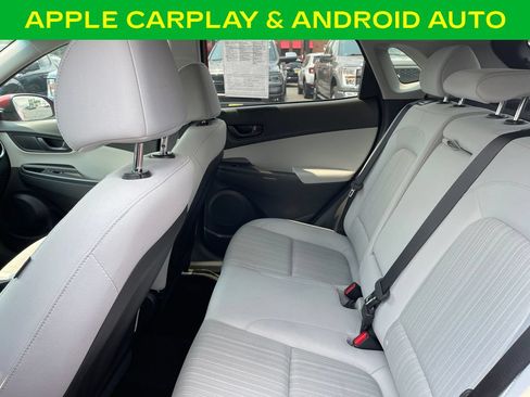 Used 2022 Hyundai Kona SEL AWD/4WD image 9
