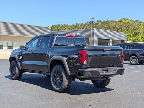 New 2026 Chevrolet Colorado Trail Boss AWD/4WD image 3