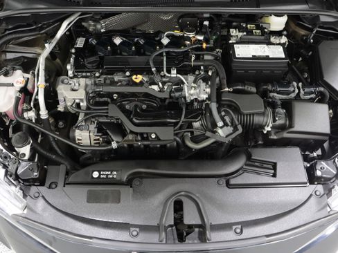 Certified 2025 Toyota Corolla LE image 34