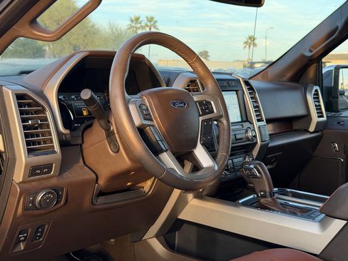 Used 2018 Ford F150 King Ranch w/ Equipment Group 601A Luxury image 20