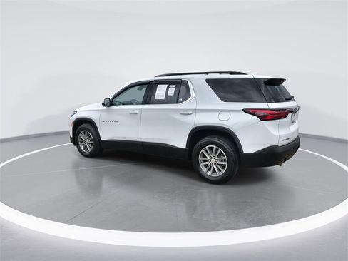 Used 2023 Chevrolet Traverse LT w/ LPO, Floor Liner Package image 6
