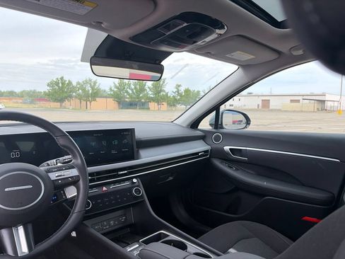 Used 2026 Hyundai Sonata SEL FWD image 24