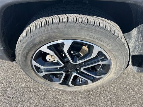 Used 2022 Jeep Compass Limited image 12