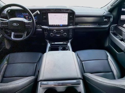 Used 2024 Ford F250 Lariat w/ FX4 Off-Road Package AWD/4WD image 15
