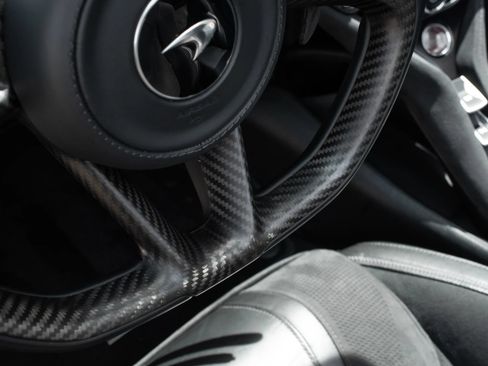 Used 2020 McLaren 720S Spider RWD image 13