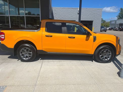 Certified 2026 Ford Maverick XLT w/ XLT Luxury Package FWD image 7