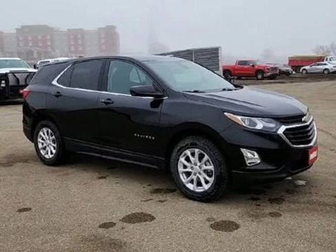 Certified 2020 Chevrolet Equinox LT image 2