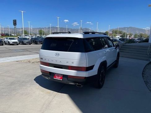Used 2025 Hyundai Santa Fe SEL AWD/4WD image 5