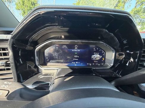 Certified 2026 Chevrolet Silverado 1500 LT AWD/4WD image 28