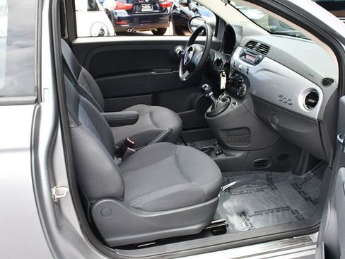 Used 2015 FIAT 500 Pop FWD image 19