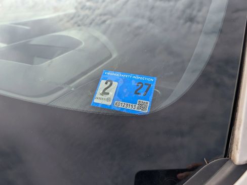 Used 2017 MAZDA CX-9 Signature image 16