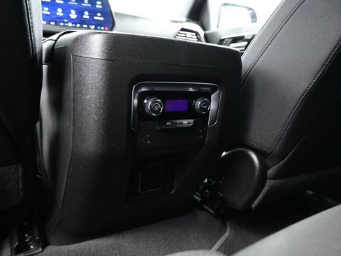 Used 2025 Chevrolet Tahoe LT AWD/4WD image 26