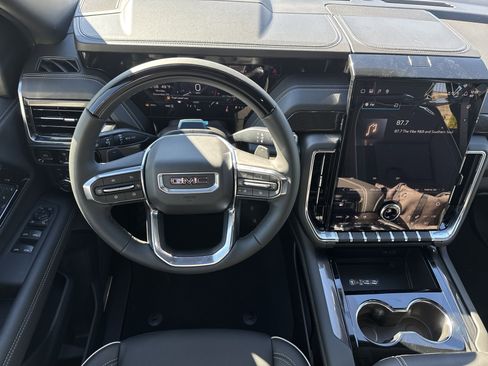 New 2026 GMC Yukon Elevation w/ Elevation Premium Package image 17