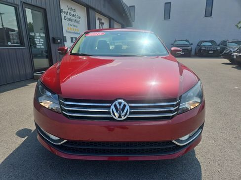 Used 2015 Volkswagen Passat 1.8T Limited Edition FWD image 10