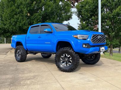 Used 2021 Toyota Tacoma TRD Sport w/ Technology Package