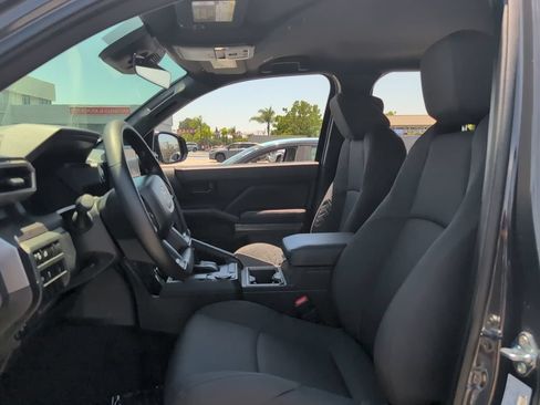 Used 2026 Toyota Tacoma SR5 RWD image 10