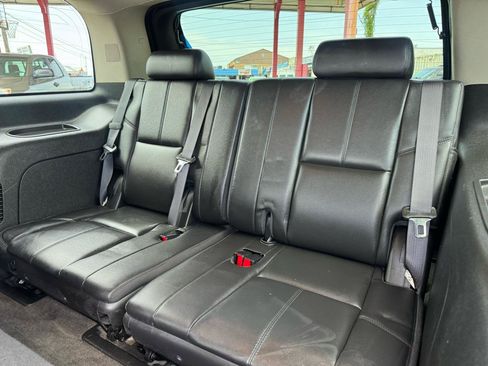 Used 2013 Chevrolet Tahoe LT w/ Luxury Package RWD image 10