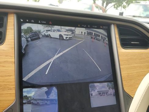 Used 2020 Tesla Model S Long Range image 21