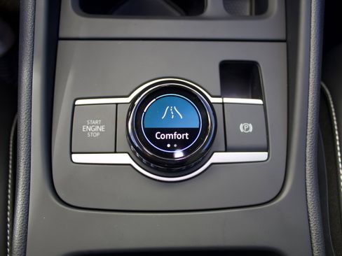 New 2026 Volkswagen Tiguan SE AWD/4WD image 25