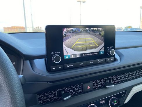 Used 2024 Honda Accord EX image 36