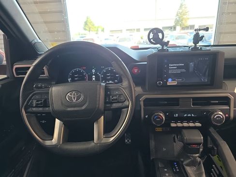 Used 2024 Toyota Tacoma TRD Sport w/ TRD Sport Upgrade Package image 13