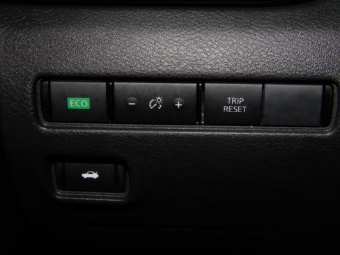 Certified 2025 Nissan Sentra SV w/ All-Weather Package image 26