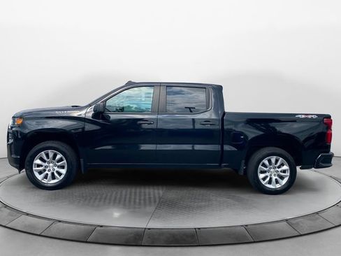 Used 2021 Chevrolet Silverado 1500 Custom AWD/4WD image 2