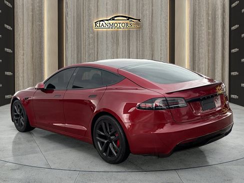 Used 2023 Tesla Model S Plaid image 12