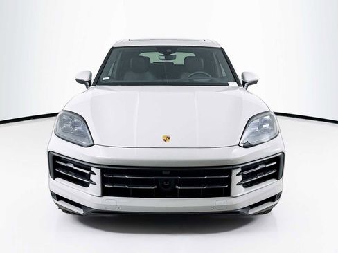 New 2026 Porsche Cayenne S image 6