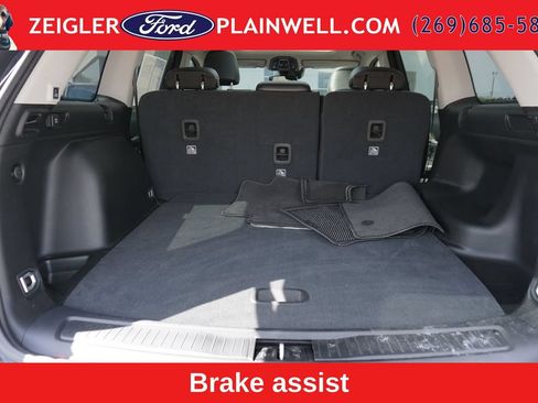 Used 2023 Jeep Grand Cherokee Limited AWD/4WD image 10