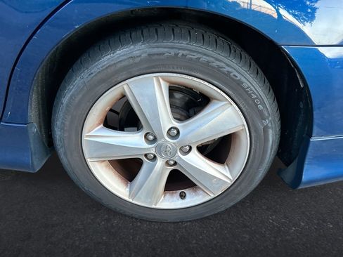 Used 2011 Toyota Camry SE w/ SE Extra-Value Pkg #1 FWD image 10