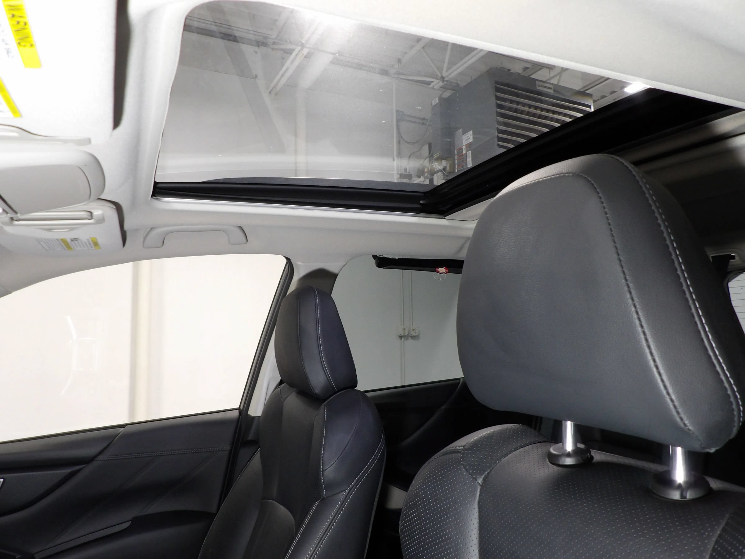 Used 2023 Subaru Forester Limited AWD/4WD image 11