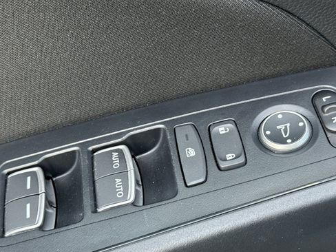 Used 2025 Honda Civic LX image 14