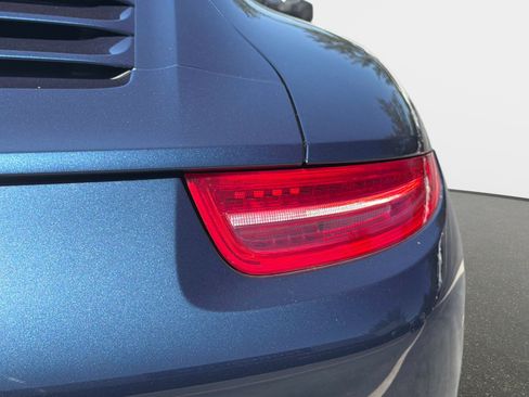 Used 2012 Porsche 911 Carrera RWD image 17