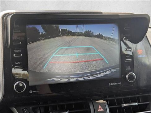 Used 2021 Toyota C-HR LE FWD image 13