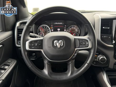 Used 2022 RAM 1500 Big Horn AWD/4WD image 12