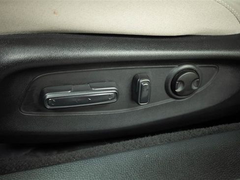 Used 2025 Honda Accord SE image 11