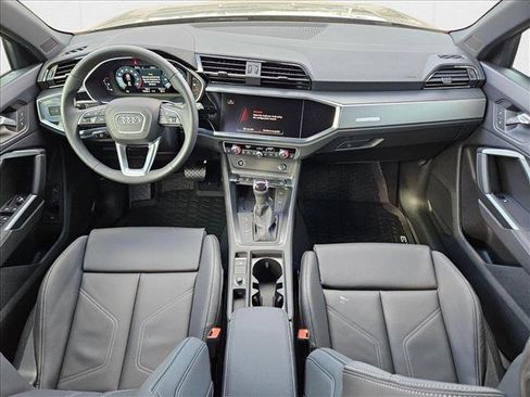 New 2025 Audi Q3 2.0T Premium w/ Convenience Package image 15