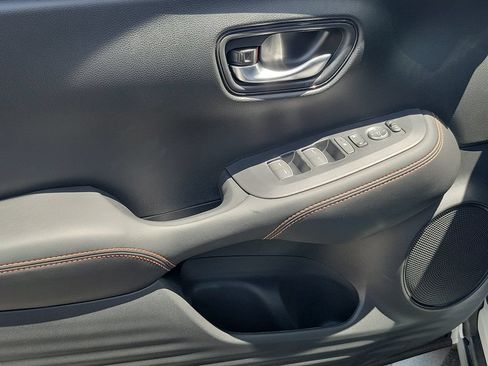 Certified 2027 Honda HR-V Sport image 21
