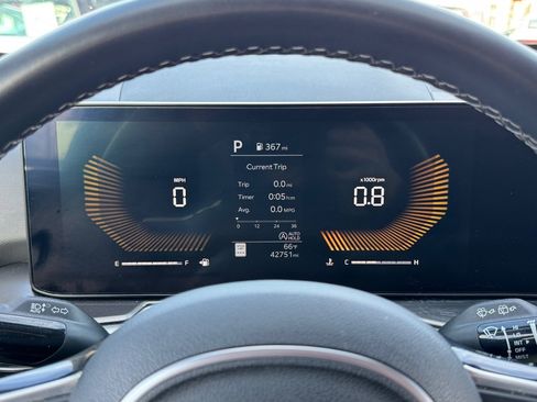 Used 2024 Kia Sorento S image 34