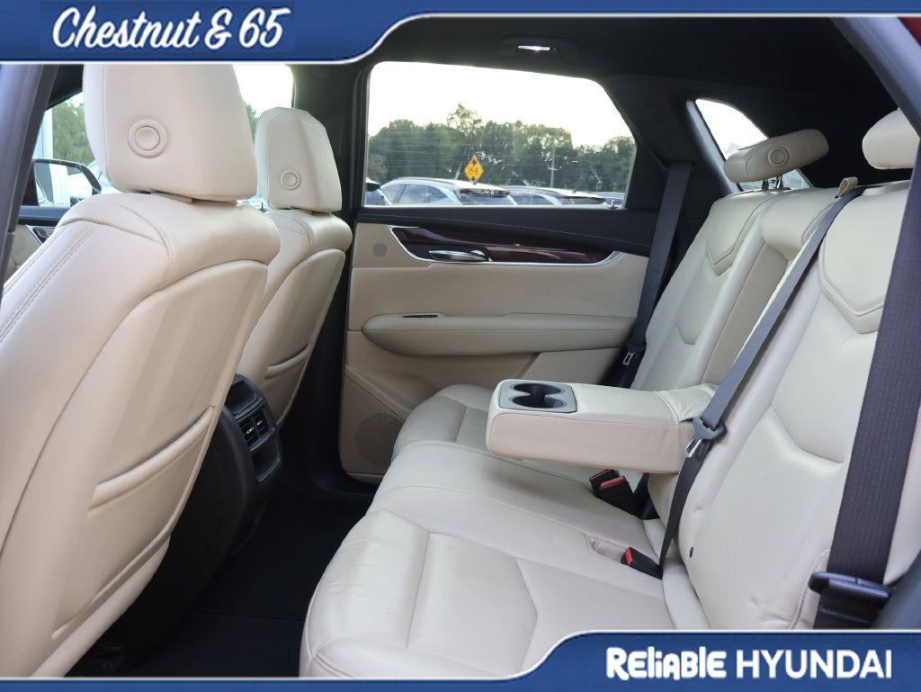 Used 2017 Cadillac XT5 Premium Luxury FWD image 18