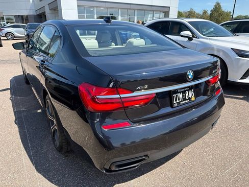 Used 2016 BMW 750i xDrive AWD/4WD image 27